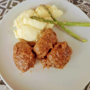 Venta on line de Carrilleras. Envase en bandeja de 1 Kg congelado.