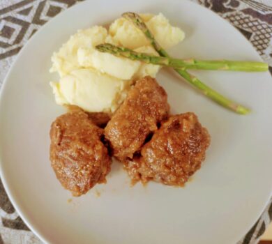 Venta on line de Carrilleras. Envase en bandeja de 1 Kg congelado.